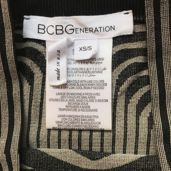 BCBG Mini Skirt - Picture 3 of 3